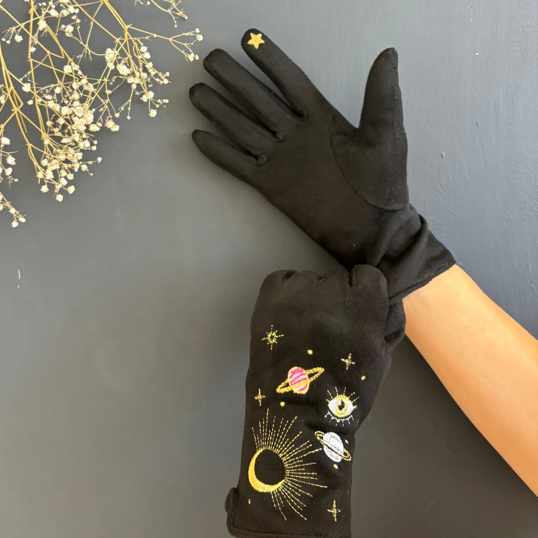 After Dark Embroidered Gloves