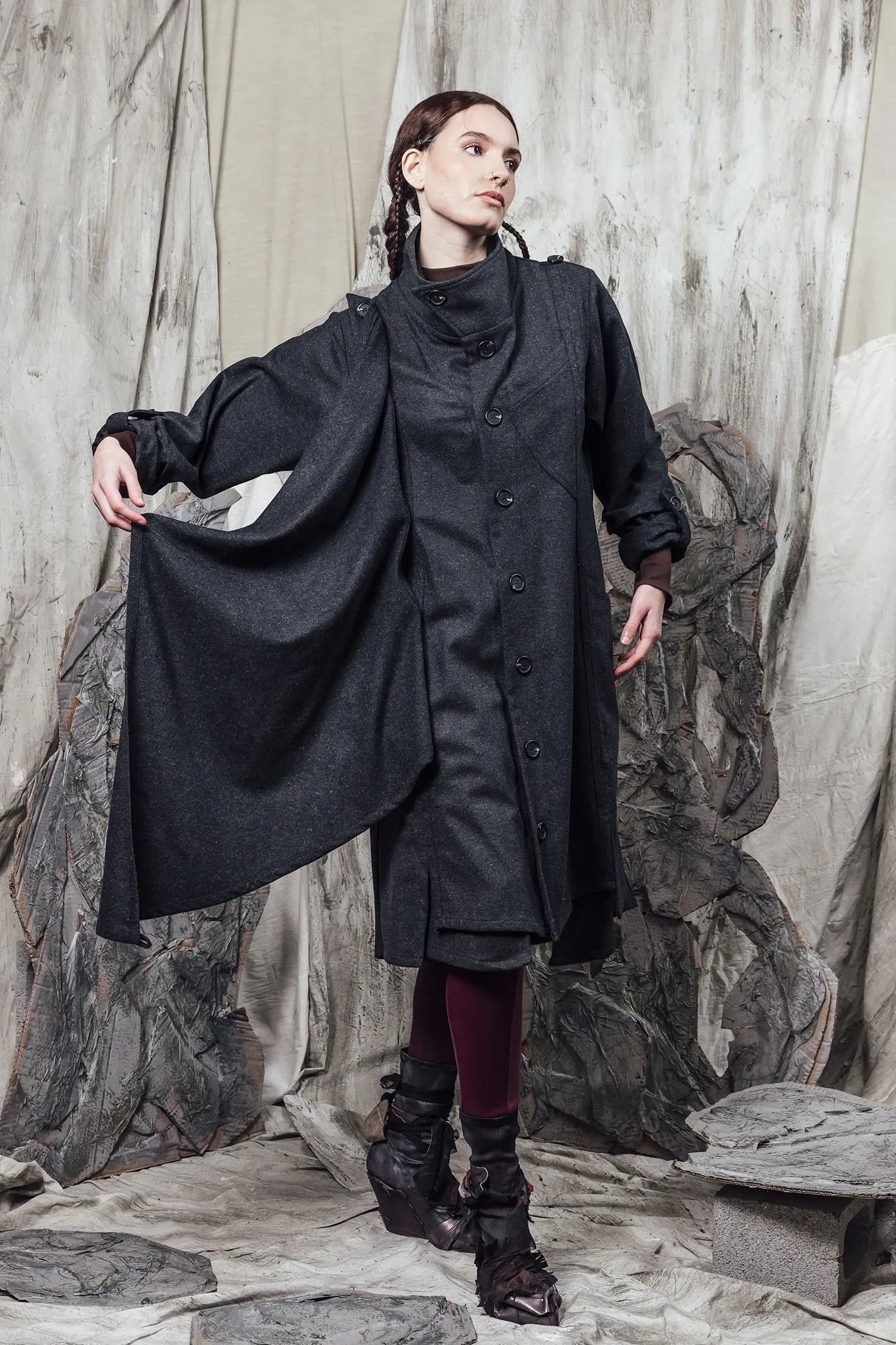 AW24 THORNE DRAPE TRENCH - CHARCOAL FLECK