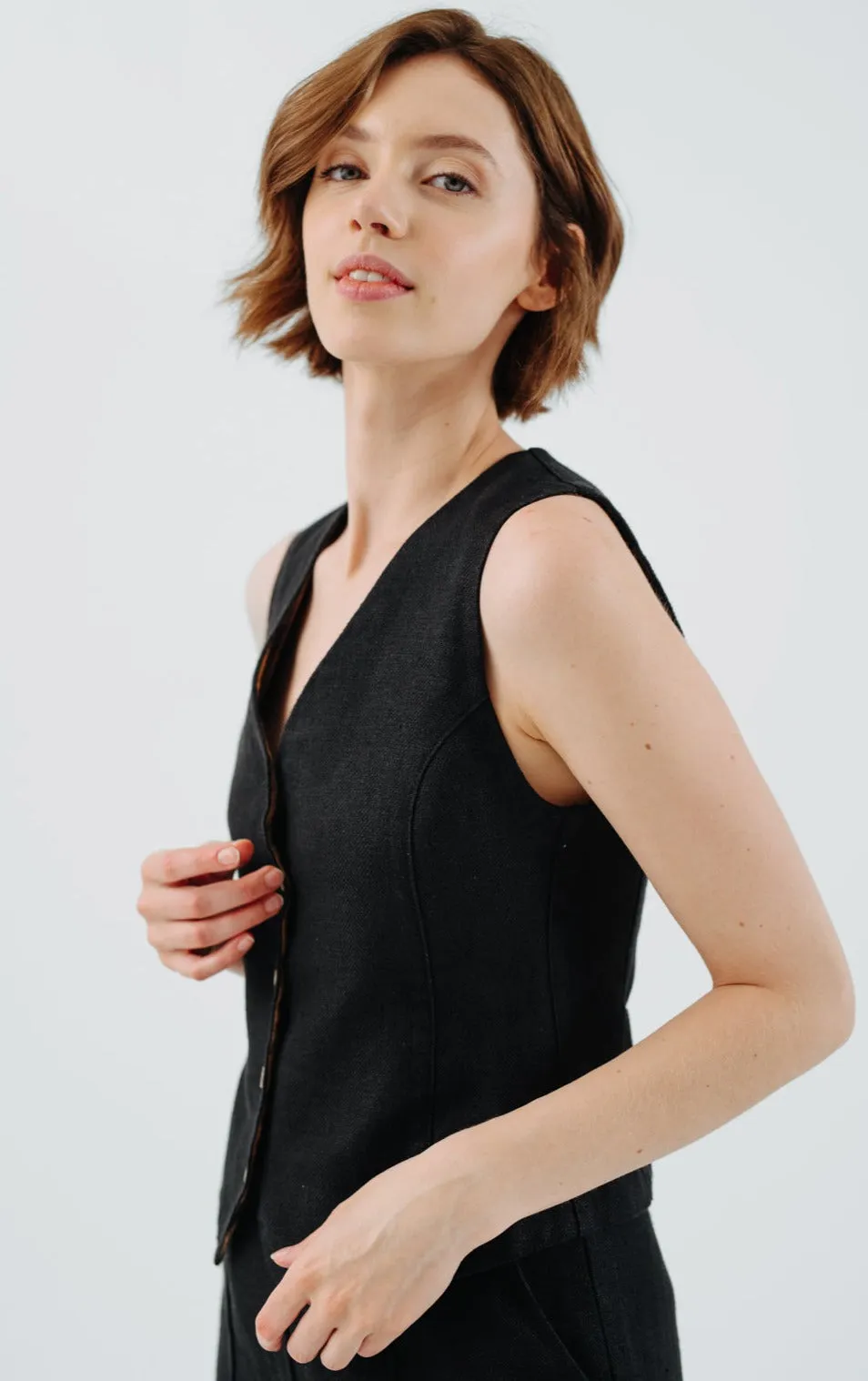 Classic Vest, Twill Linen, Black Herringbone