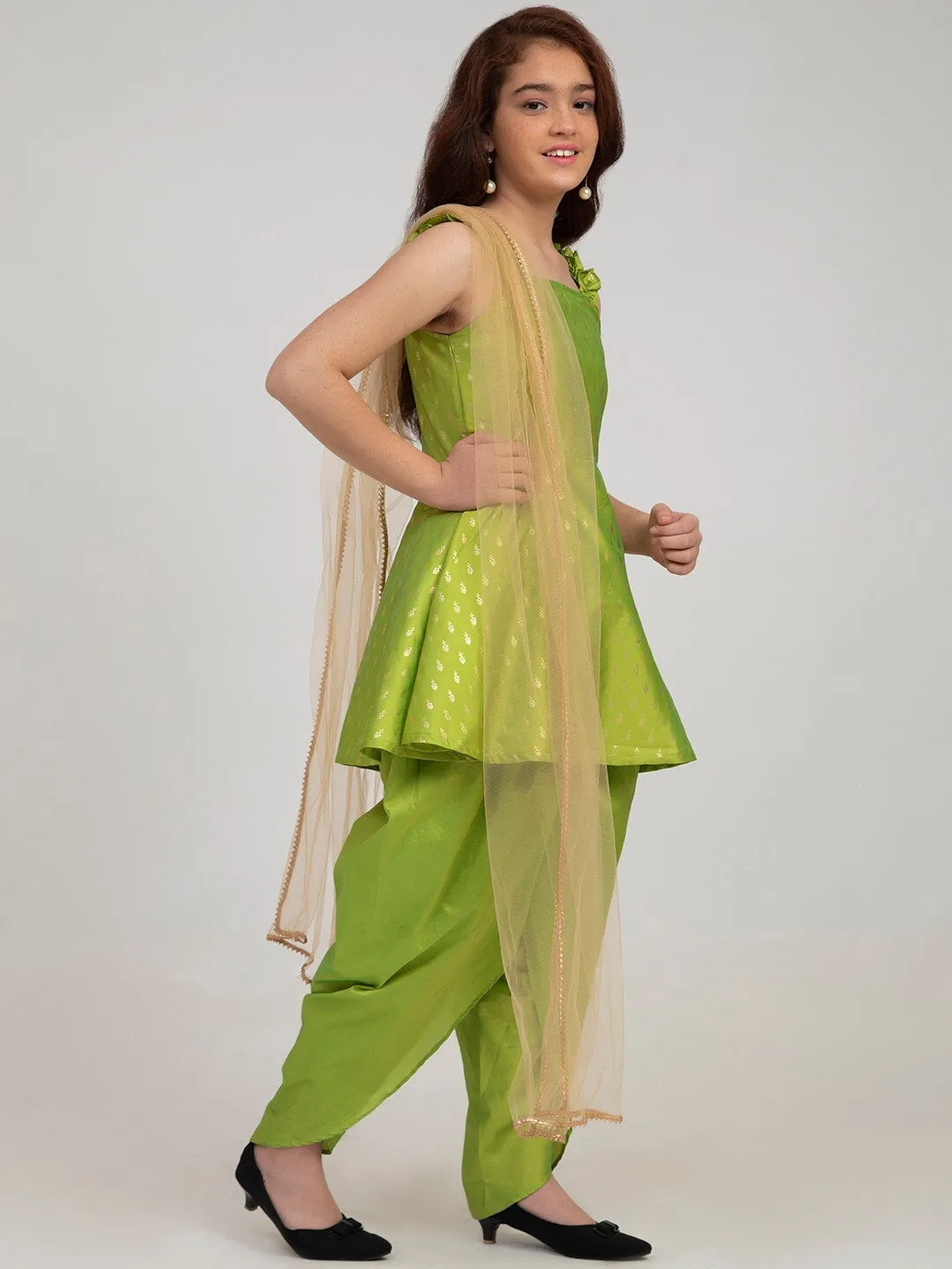 Girls Green Ethnic Motifs Kurti With Dhoti Pants & With Dupatta