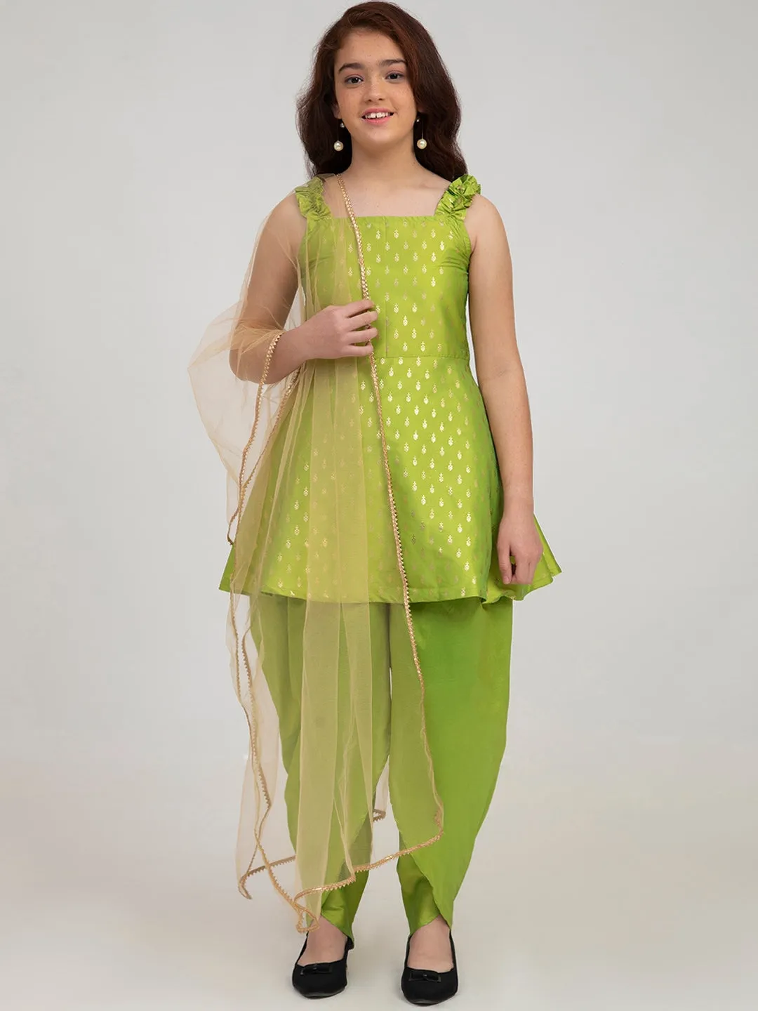 Girls Green Ethnic Motifs Kurti With Dhoti Pants & With Dupatta