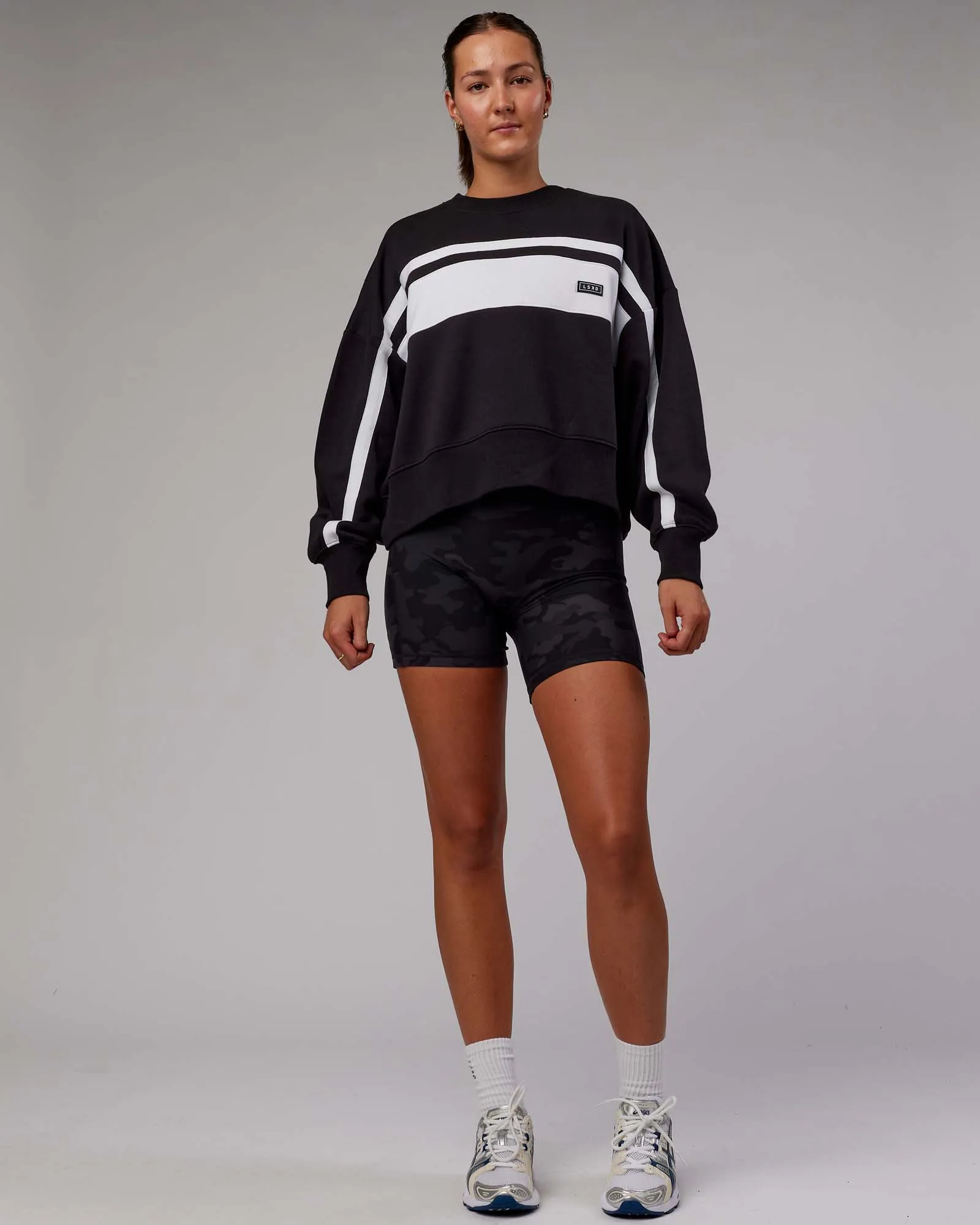 Intercept Sweater - Black-White