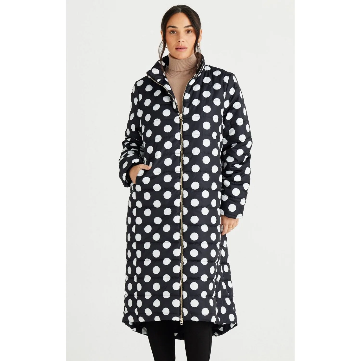 Jacket Whistler Long Puffer - Black & White Spot