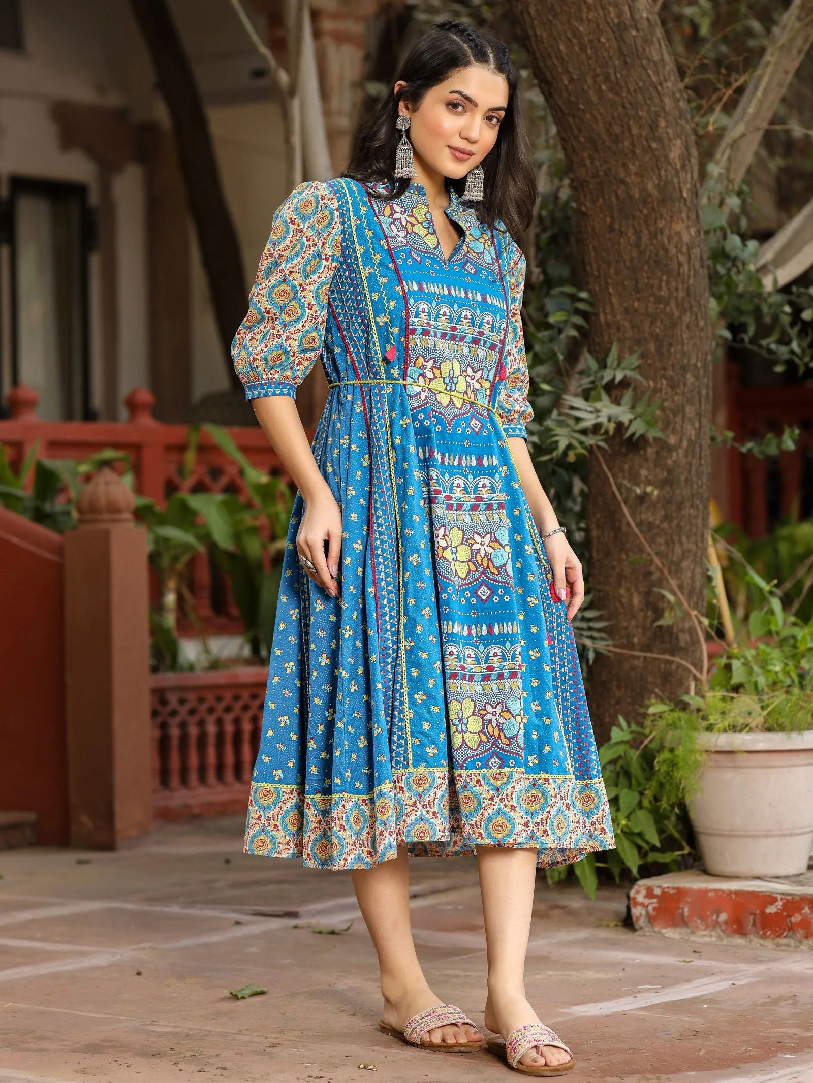 Jashvi Blue Floral Printed Pure Cotton Dress & Doris With Beads Work