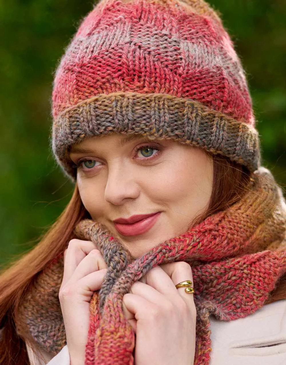 Lumi Hat & Scarf Knitting Pattern for Re:Treat Twist Chunky Yarn, Chloe Birch