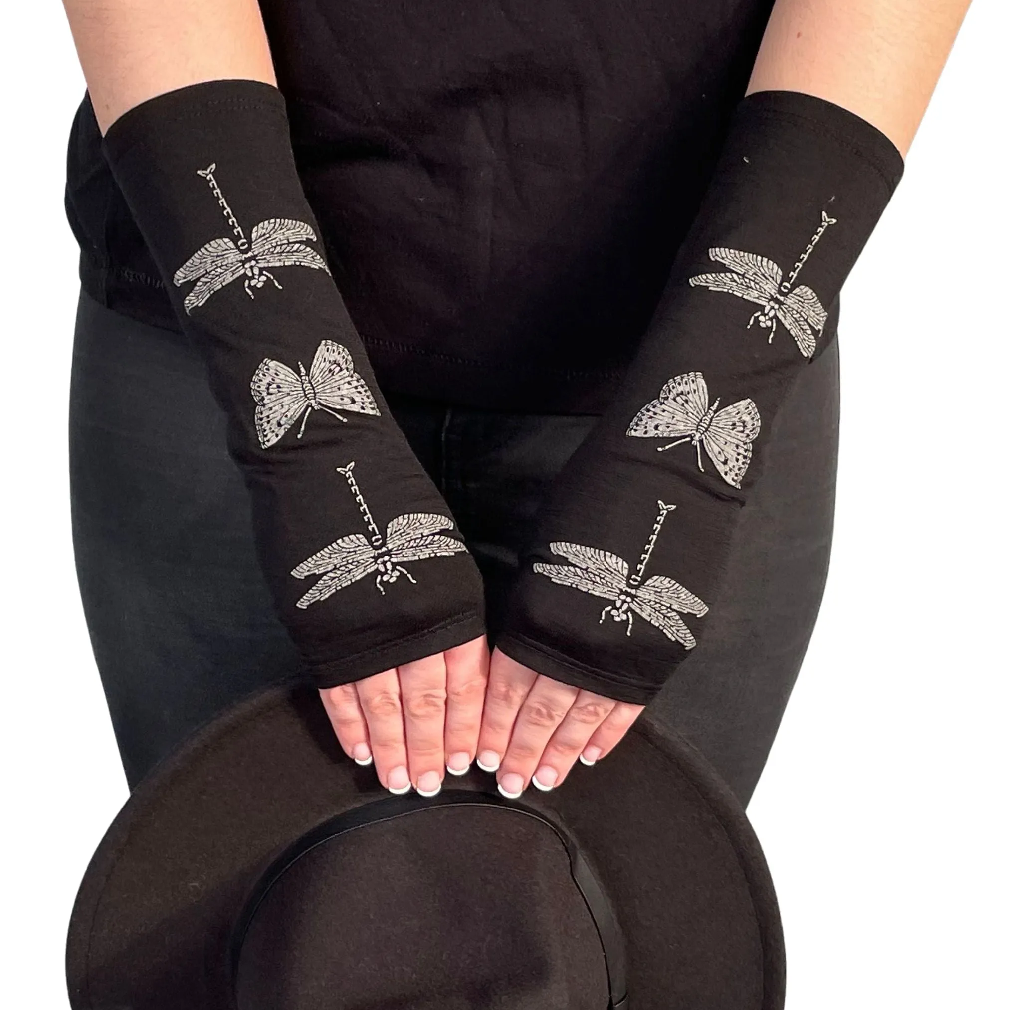 Merino Wool Gloves - Black Dragonfly