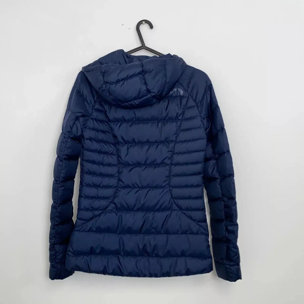 Preowned The North Face Womens 700 Down Lightweight Puffer Jacket Size XS Navy TNF Fall [Perfect fall jacket]