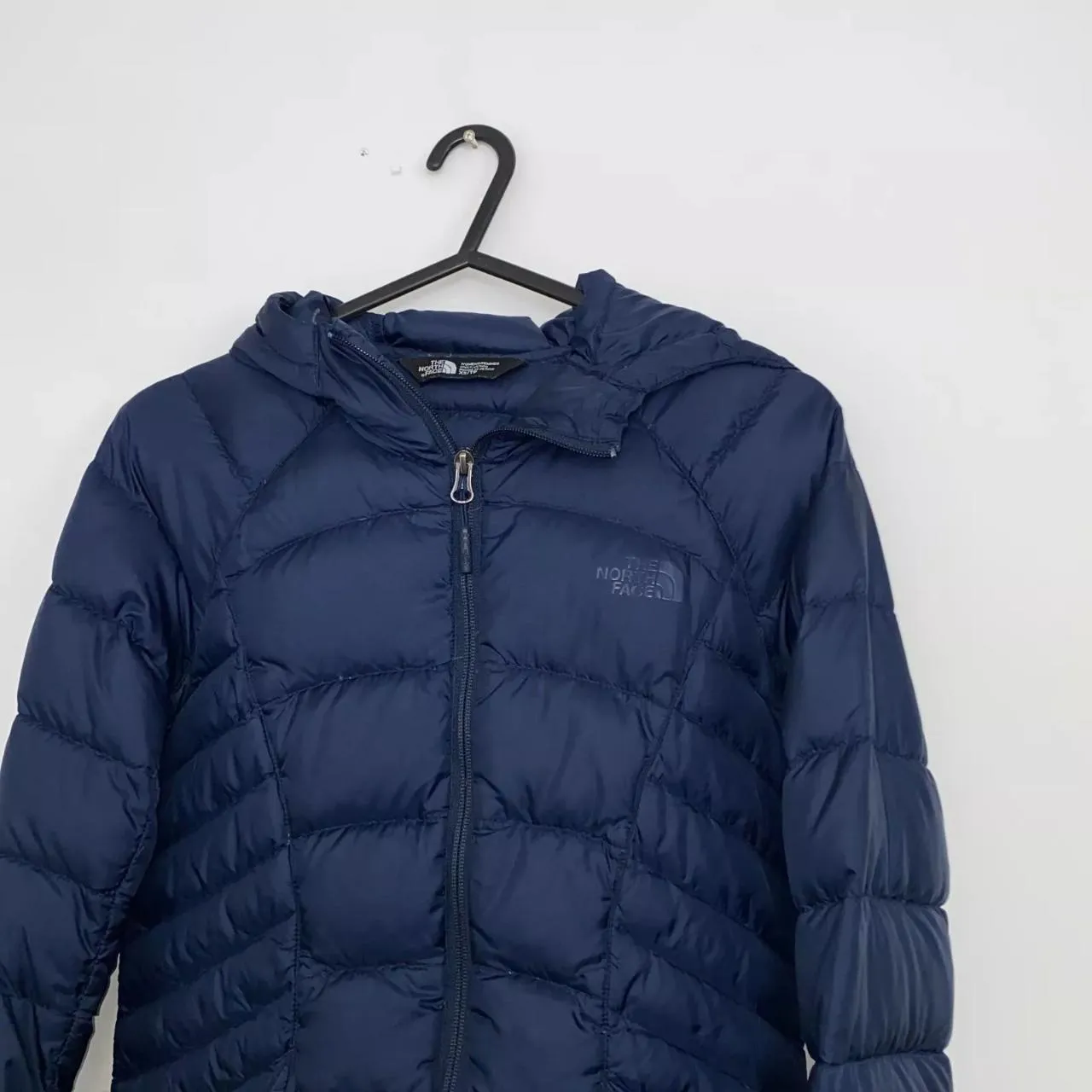 Preowned The North Face Womens 700 Down Lightweight Puffer Jacket Size XS Navy TNF Fall [Perfect fall jacket]