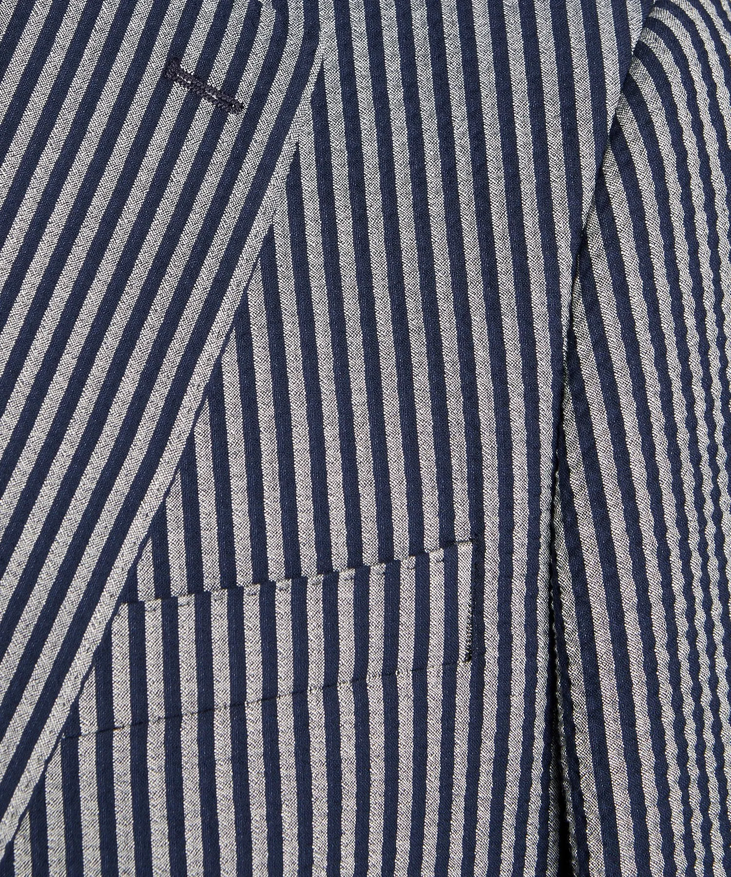 Sutton Seersucker Sportcoat in Navy Grey Stripe