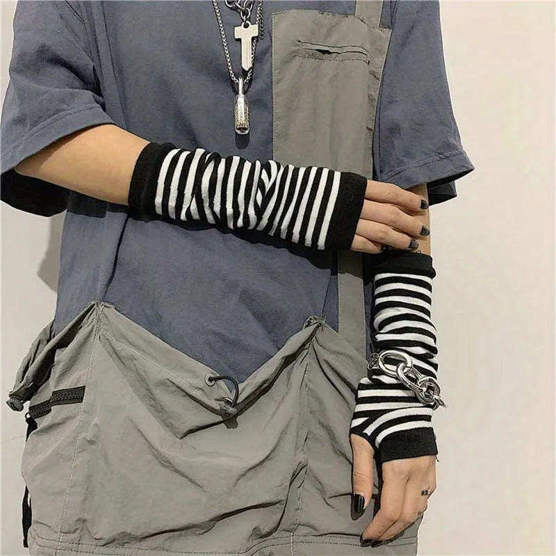 Y2K Striped Fingerless Gloves Unisex Harajuku Gothic Decor