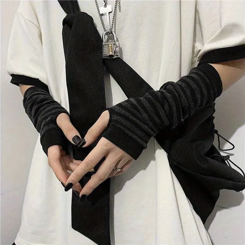 Y2K Striped Fingerless Gloves Unisex Harajuku Gothic Decor